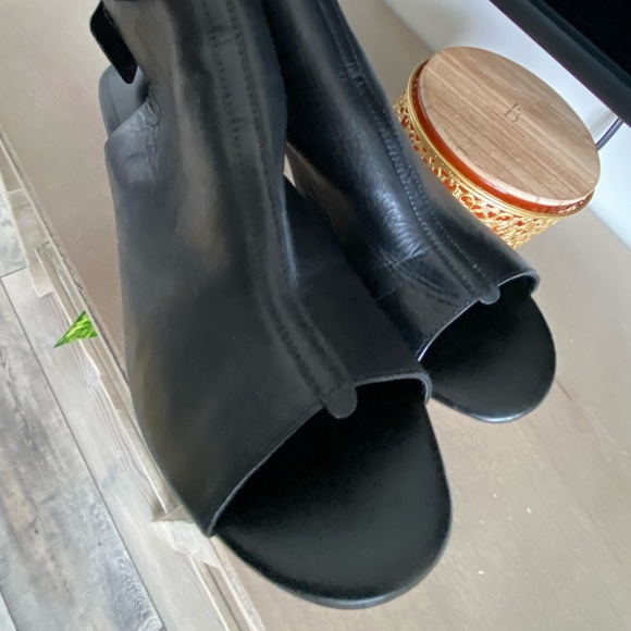 Charles David Shoes - Brand new Charles David black  peep toe bootie heels